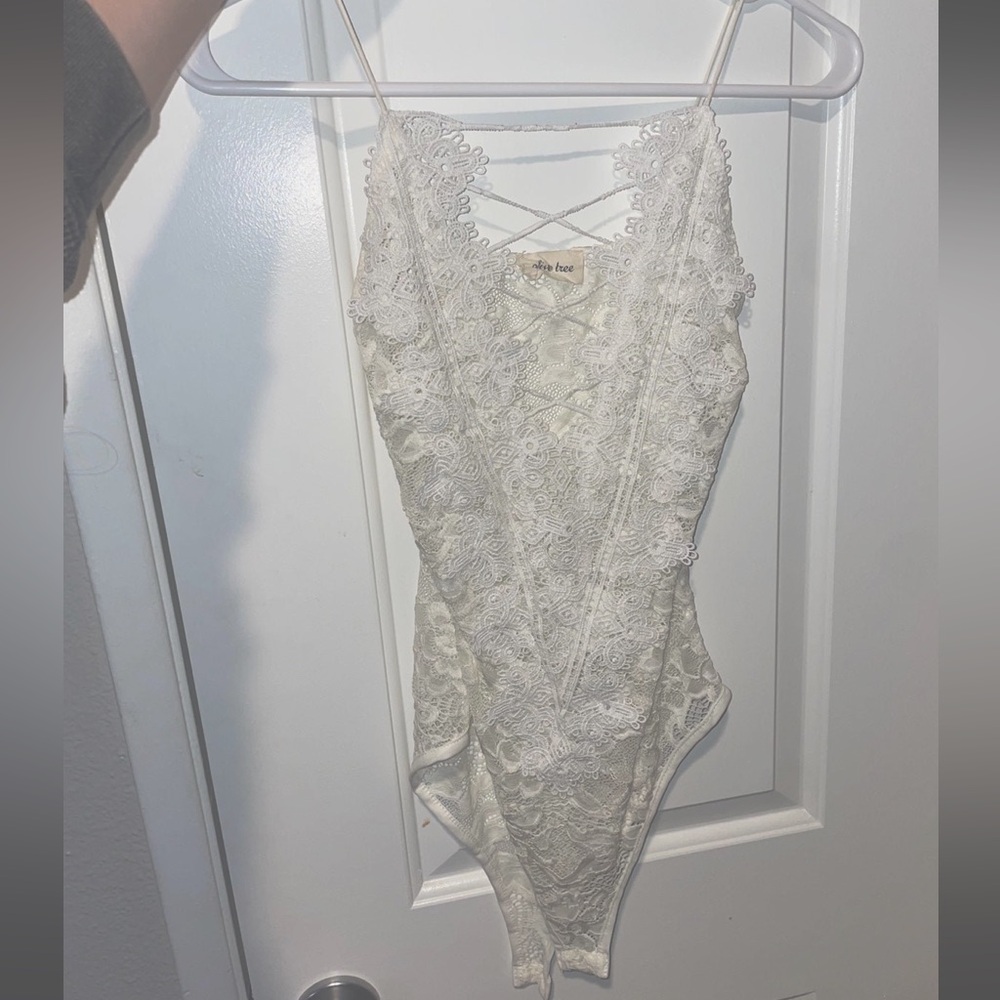 Strappy White Lace Bodysuit (SMALL)